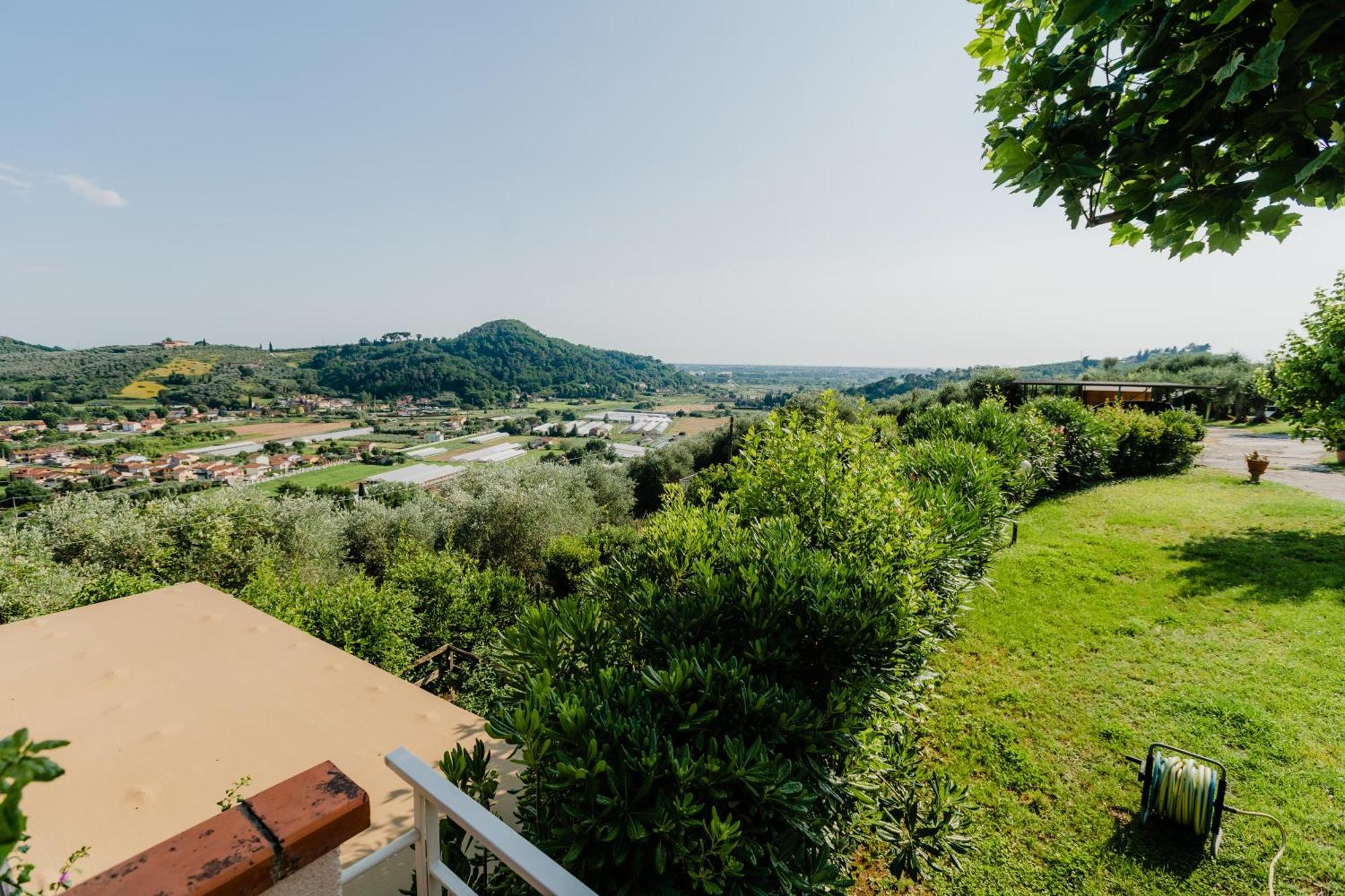 Vila La Tana Del Geco Massarosa Exteriér fotografie