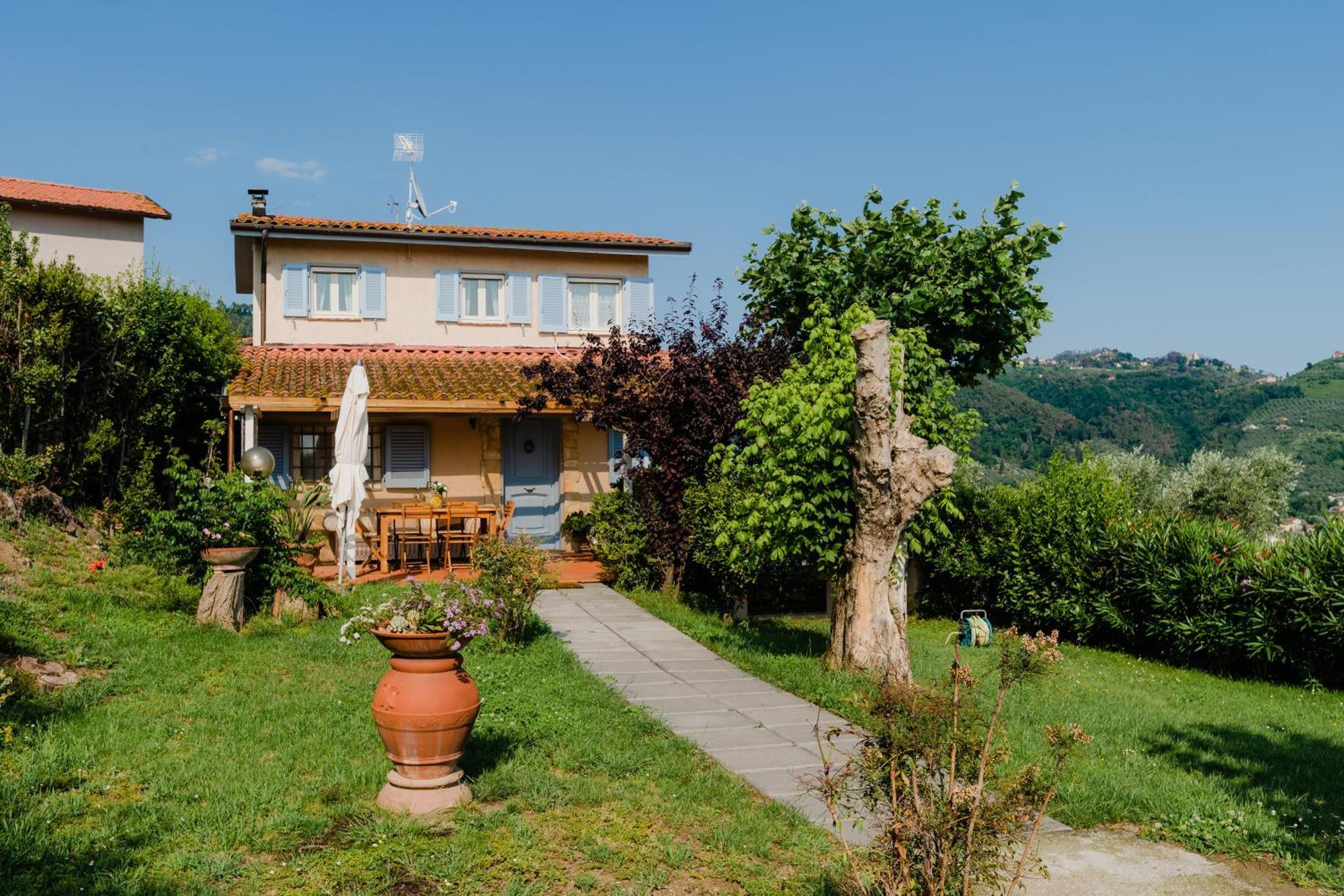 Vila La Tana Del Geco Massarosa Exteriér fotografie